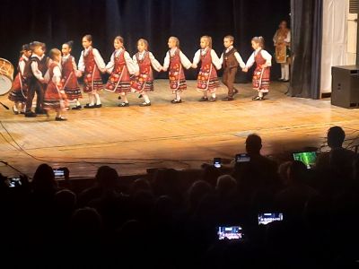 "Под знака на буквите и знанието - нашите ученици в празничното шествие за 24 май в град Созопол" 6